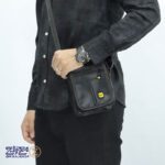 کیف دوشی برزنتی جلو نقاب مردانه