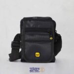 کیف دوشی برزنتی جلو نقاب مردانه