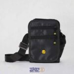 کیف دوشی برزنتی جلو نقاب مردانه