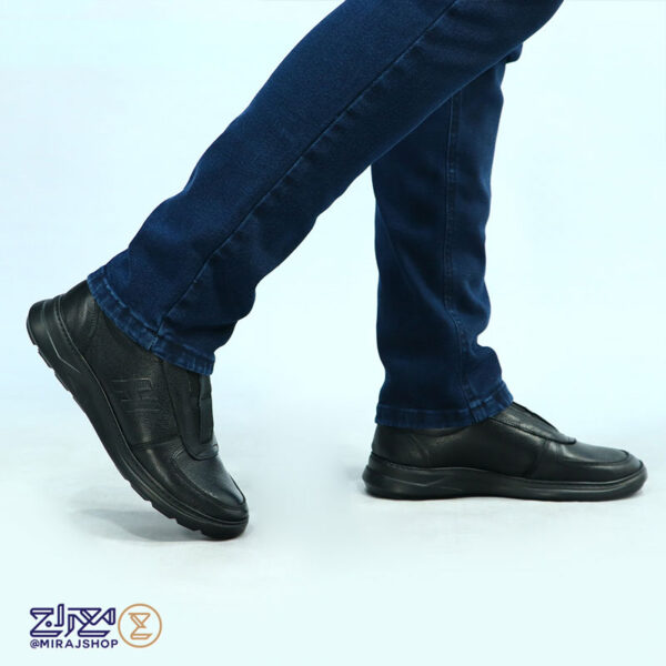 کفش مردانه چرم طبیعی مدل آرتا